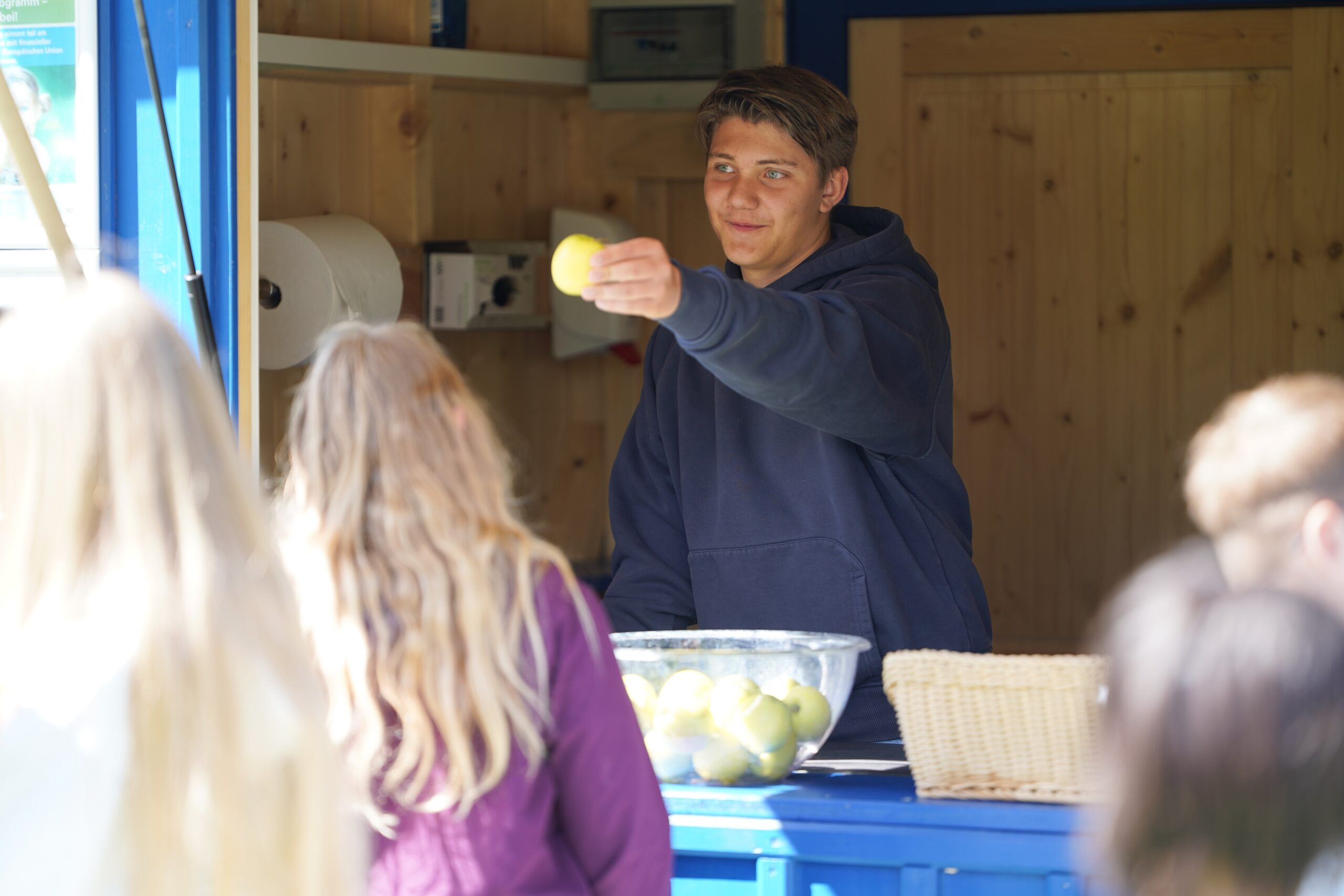 Nahaufnahme des Kiosks im Pausenhof